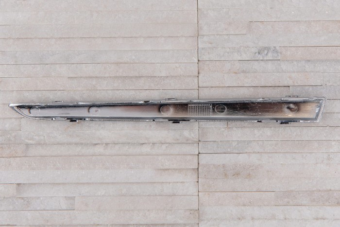 HONDA CR-V V 2018-2023 CHROMOWANA LISTWA ZDERZAKA TYLNEGO LEWA 71519TMEH01