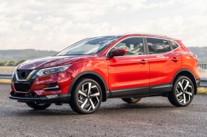NISSAN QASHQAI II J11 2017-2020 PO FACELIFTINGU RAMKA GRILLA 62070HV00A