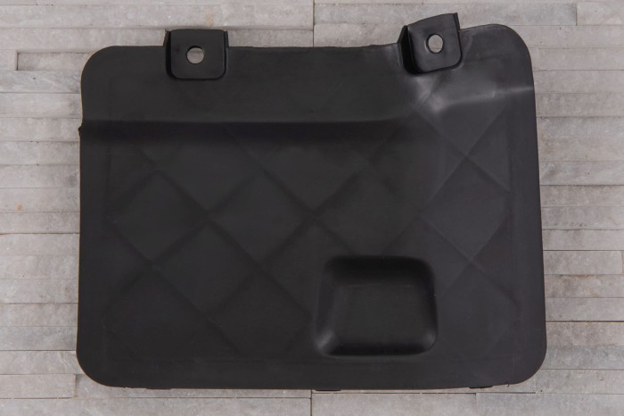 MERCEDES R-CLASS W251 2006–2013 ZAŚLEPKA PRZEDNIEGO NADKOLA LEWA A2518841422