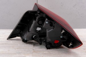 HONDA CIVIC X 2016-2019 SEDAN PRZED FACELIFTINGIEM KAROSERYJNA LAMPA TYLNA LED LEWA 33550TEXY01