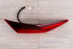 HONDA CIVIC X 2016-2019 SEDAN PRZED FACELIFTINGIEM LAMPA LED TYLNEJ KLAPY LEWA 34155TBAA01