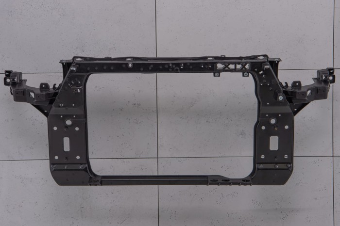 HYUNDAI ix35 LM 2010-2015 PAS PRZEDNI 841112Y000