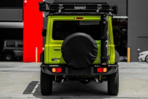 SUZUKI JIMNY 2018+ ZDERZAK TYLNY STAL ZE ŚWIATŁAMI LED