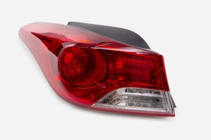 HYUNDAI ELANTRA V MD 2010-2013 PRZED FACELIFTINGIEM KAROSERYJNA LAMPA TYLNA LEWA 924013X010