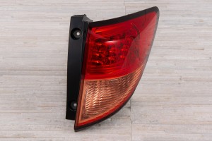 HONDA HR-V II RU 2015-2018 PRZED FACELIFTINGIEM LAMPA TYLNA PRAWA 33502T7SA01