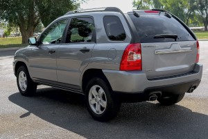 KIA SPORTAGE II JE 2008 -2010 PO FACELIFTINGU LAMPA TYLNA PRAWA 9240203000