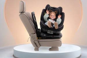FOTELIK SAMOCHODOWY OBROTOWY 360° CZARNY 40-150 CM i-Size R129 + ISOFIX