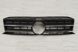 VW AMAROK 2009-2020 ATRAPA CHŁODNICY GRILL CHROMOWANY 2HH853653
