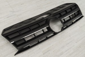 VW AMAROK 2009-2020 ATRAPA CHŁODNICY GRILL CHROMOWANY 2HH853653