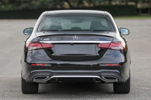 MERCEDES E-CLASS W213 2020-2023 PO FACELIFTINGU SPOILER KLAPY TYLNEJ