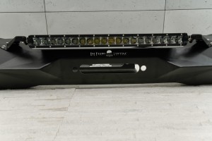 JEEP WRANGLER JK 2007-2018 ZDERZAK PRZEDNI Z LED MODEL TAIPAN