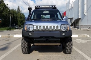 SUZUKI JIMNY 1998-2018 STALOWY ZDERZAK PRZEDNI Z HAKIEM