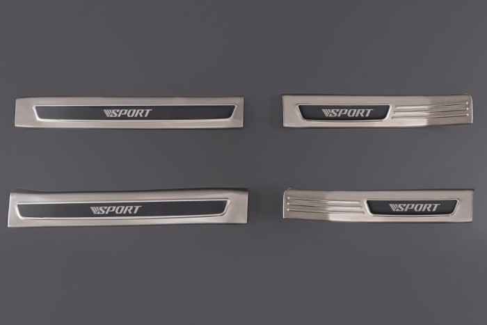 MAZDA 6 III GJ 2012+ GÓRNE WEWNETRZNE LISTWY PROGOWE