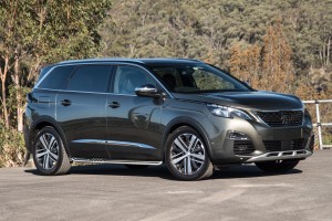 PEUGEOT 5008 II 2017+ STOPNIE BOCZNE PROGI SAMOCHODOWE