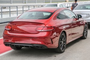 MERCEDES C-CLASS W205 2014-2021 SPOILER KLAPY TYLNEJ