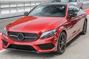 MERCEDES C-CLASS C205 COUPE 2017-2018 LISTWA PRZEDNIEGO ZDERZAKA LEWA CZARNA A2058852500