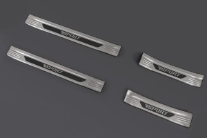 HONDA CR-V V 2018+ WEWNĘTRZNE LISTWY PROGOWE