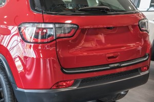 JEEP COMPASS II 2017+ OCHRONNA LISTWA ZDERZAKA TYLNEGO ABS