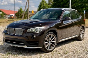 BMW X1 E84 2009-2015 LISTWA PRZEDNIEGO BŁOTNIKA LEWA 51772990165