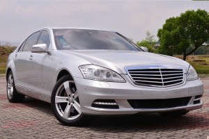 MERCEDES S-CLASS W221 2005-2013 LAMPA PRZECIWMGIELNA PRZEDNIA PRAWA DRL LED A2218201856