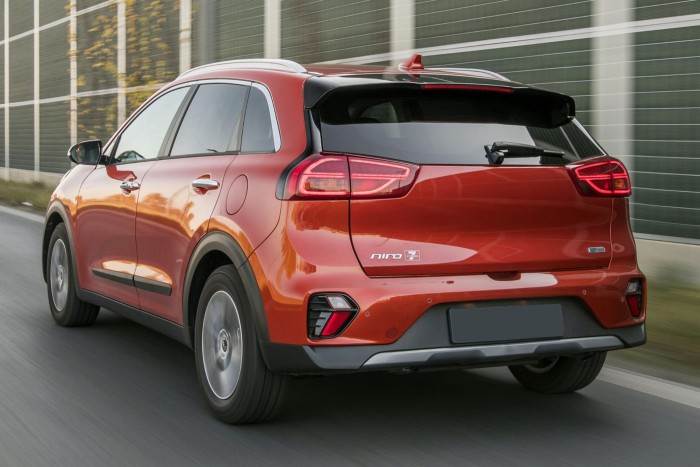 KIA NIRO I DE 2016-2021 LAMPKA TYLNEJ TABLICY REJESTRACYJNEJ LEWA 92501F6000