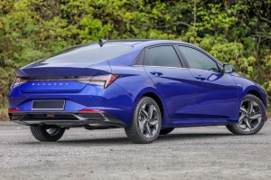 2021-Hyundai-Elantra-1.6L-IVT-Malaysia_Ext-6.jpg