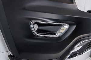 JEEP GRAND CHEROKEE IV WK2 2017-2021 DRUGI FACELIFTING KOMPLETNY ZDERZAK PRZEDNI Z GRILLEM 6EB83TZZAA