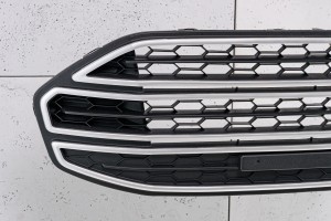 FORD ECOSPORT MK2 II 2012-2017 PRZED FACELIFTINGIEM GRILL PRZEDNI ATRAPA CHŁODNICY CN1517B968