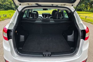 HYUNDAI ix35 LM 2010-2015 ROLETA BAGAŻNIKA 859102Y000