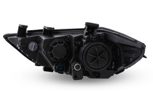 HYUNDAI ELANTRA VI AD 2015-2018 PRZED FACELIFTINGIEM LAMPA PRZEDNIA PRAWA 92102F2020