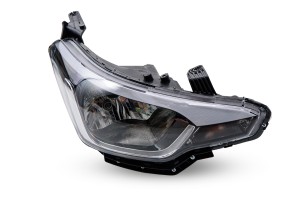 HYUNDAI i20 II GB 2014-2020 REFLEKTOR PRZEDNI PRAWY 92102C8000