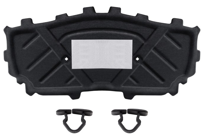 AUDI Q3 8U 2012-2018 WYGŁUSZENIE MASKI 8U0863825A