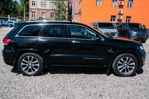 JEEP GRAND CHEROKEE IV WK2 2017-2021 DRUGI FACELIFTING LISTWA PRZEDNIEGO BŁOTNIKA GŁADKA PRAWA 5XT68RXFAC