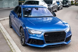 AUDI RS7 4G 2016-2018 PO FACELIFTINGU RAMKA GRILLA CHROMOWANA 4G8853651L