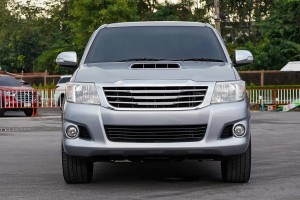 TOYOTA HILUX VII AN20 2011-2015 PO FACELIFTINGU LAMPA PRZEDNIA PRAWA 811100K440