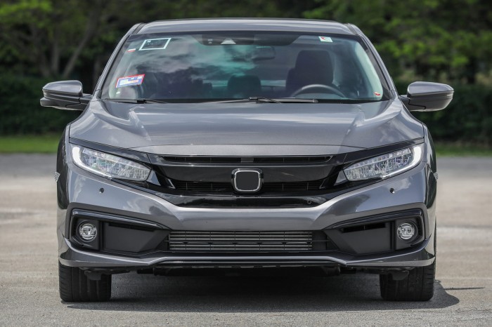 HONDA CIVIC X 2019-2021 SEDAN PO FACELIFTINGU KRATKA HALOGENU CZARNA PRAWA 71180TBAA60