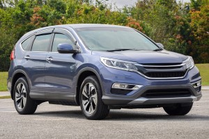 HONDA CR-V IV 2015-2018 PO FACELIFTINGU KRATKA PRZEDNIEGO ZDERZAKA ŚRODKOWA 71180T1EE10