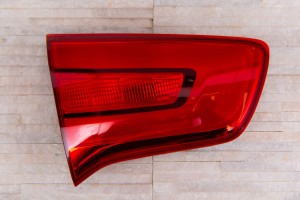 KIA SPORTAGE III SL 2014-2015 PO FACELIFTINGU LAMPA KLAPY TYLNEJ LEWA 924053W500