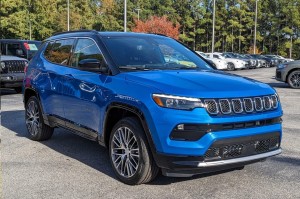 JEEP COMPASS II MP 2020+ PO FACELIFTINGU LAMPA PRZECIWMGIELNA PRZEDNIA LED P=L 68470159AA