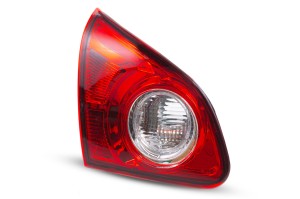 NISSAN QASHQAI I J10 2007-2010 PRZED FACELIFTINGIEM LAMPA TYLNA W KLAPĘ LEWA 26550JD800