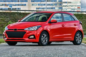 HYUNDAI i20 II GB 2014-2020 REFLEKTOR PRZEDNI PRAWY 92102C8000