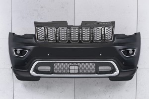JEEP GRAND CHEROKEE IV WK2 2017-2021 DRUGI FACELIFTING KOMPLETNY ZDERZAK PRZEDNI Z PDC BEZ SPRYSKIWACZY Z GRILLEM 68333498AA