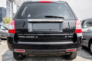 LAND ROVER FREELANDER II 2011-2014 CHROMOWANE NAKŁADKI TYLNYCH LAMP PRZECIWMGIELNYCH