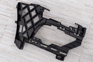 VOLKSWAGEN TIGUAN II R-LINE 2016+ ŚLIZG MOCOWANIE PRZEDNIEGO ZDERZAKA PRAWY 5NA807724A