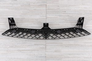 VOLKSWAGEN TOUAREG II 7P 2014-2018 PO FACELIFTINGU MOCOWANIE ATRAPY CHŁODNICY 7P6807192C