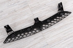 VOLKSWAGEN TOUAREG II 7P 2014-2018 PO FACELIFTINGU MOCOWANIE ATRAPY CHŁODNICY 7P6807192C