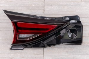 MAZDA CX-5 II KF 2017-2021 PRZED FACELIFTINGIEM LAMPA KLAPY TYLNEJ LED LEWA KB8A513G0B