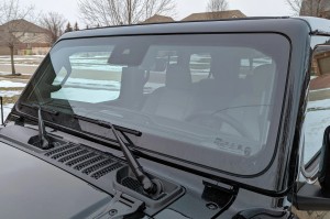 JEEP WRANGLER JL 2018+ RAMA PRZEDNIEJ SZYBY 68280994