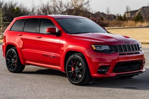 JEEP GRAND CHEROKEE IV WK2 2017-2021 PO LIFTINGU BODY KIT PAKIET STYLIZACYJNY SRT TRACKHAWK