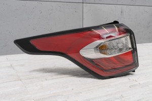 FORD ESCAPE MK3 III 2016-2019 PO FACELIFTINGU LAMPA TYLNA KAROSERYJNA LEWA GJ5Z13405C